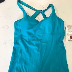 Lululemon top